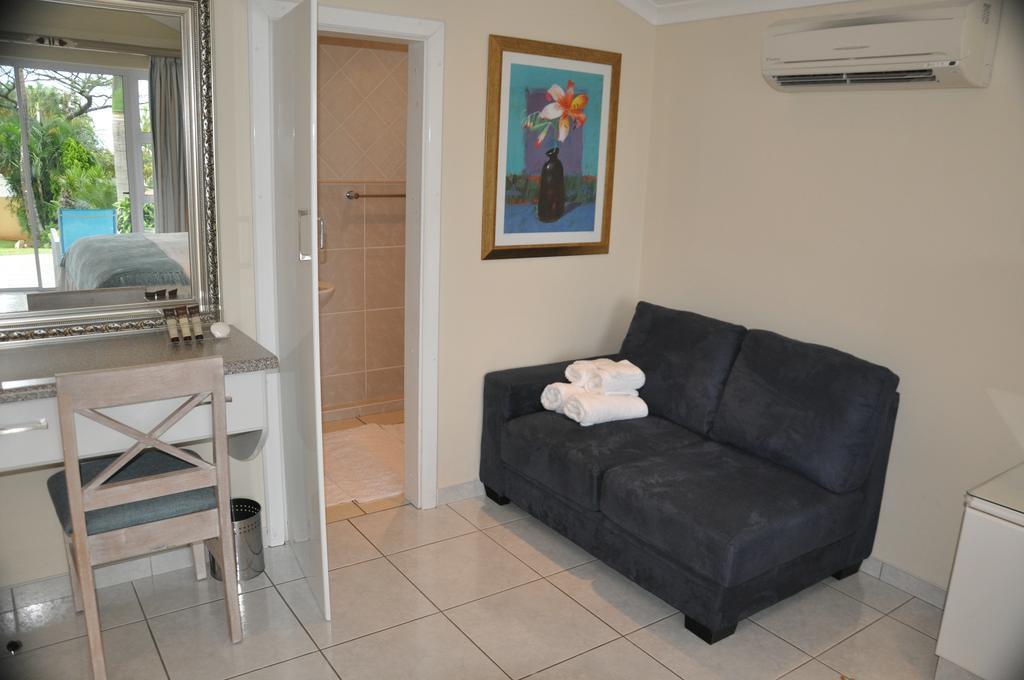 King Palm Self-Catering Suite Durban Room photo